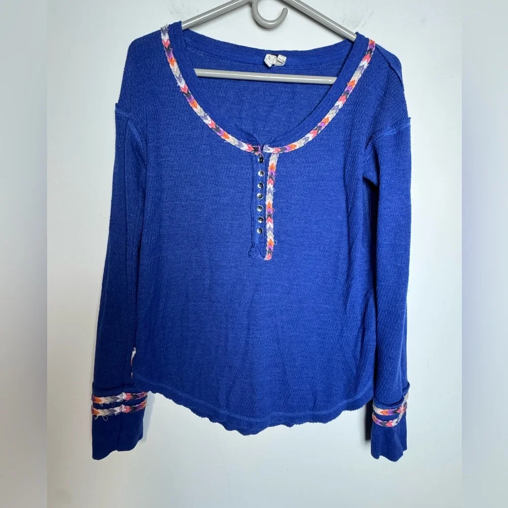 We The Free Free People Blue Thermal Rainbow Trim Long Sleeve Henley Top small - Picture 4 of 10